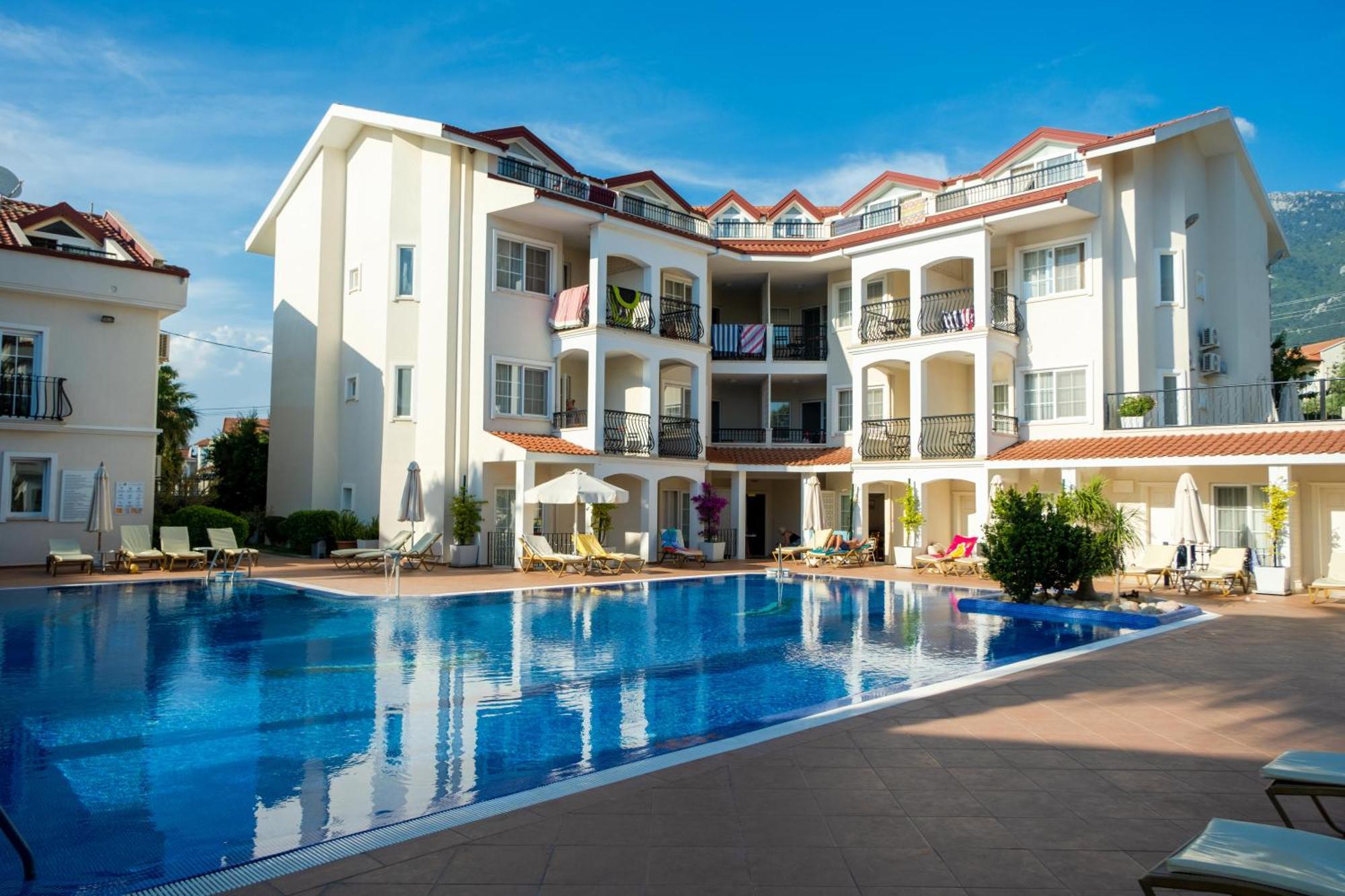 Sea Breeze Hotel&Apartments Ölüdeniz Buitenkant foto
